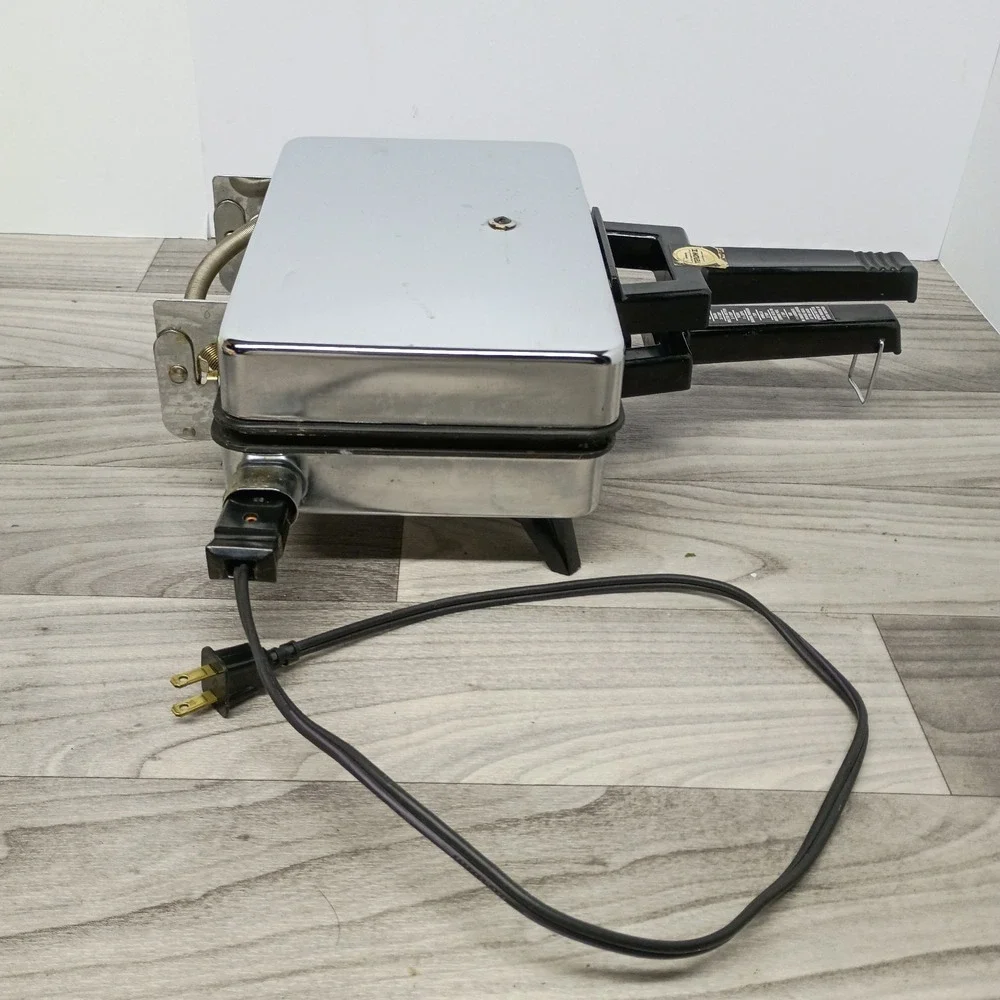 VINTAGE Rival Teflon II CHROME‎ 95/2 Pizzelle Cookie Waffle Maker-Tested Works